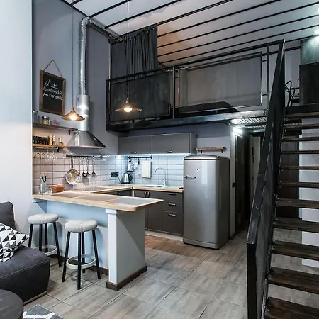 Apartment дворівнева для 4 гостей 32г-2 Odesa