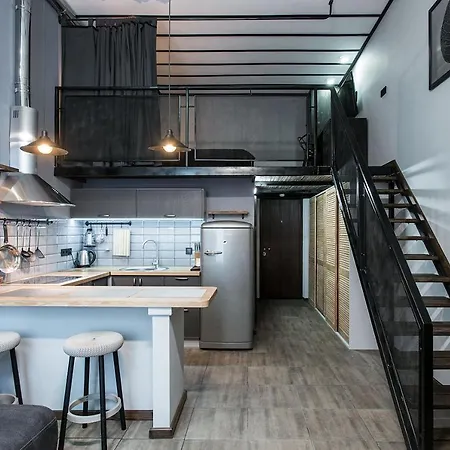 дворівнева для 4 гостей 32г-2 Apartment Odesa